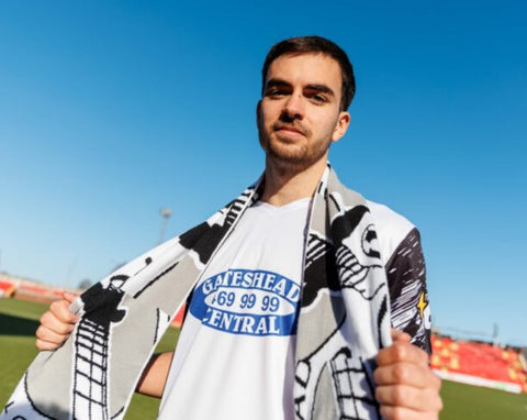 Zak Gilsenan - HOME Shirt Sponsor